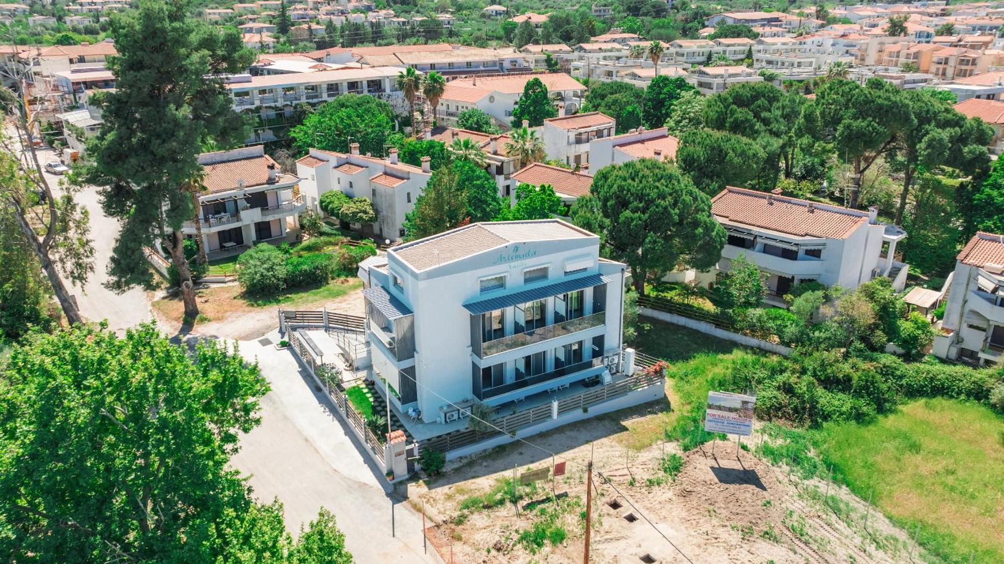 Artemida Suites Hanioti Exterior foto